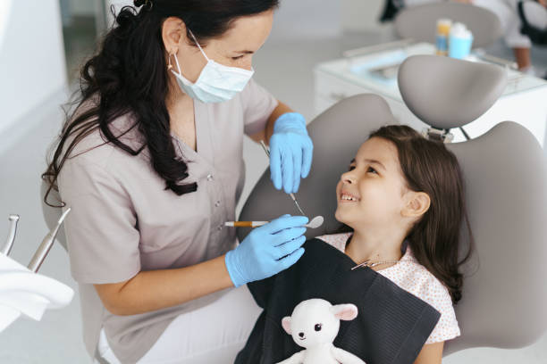 Best Dentist Open on Weekends  in Poulsbo, WA